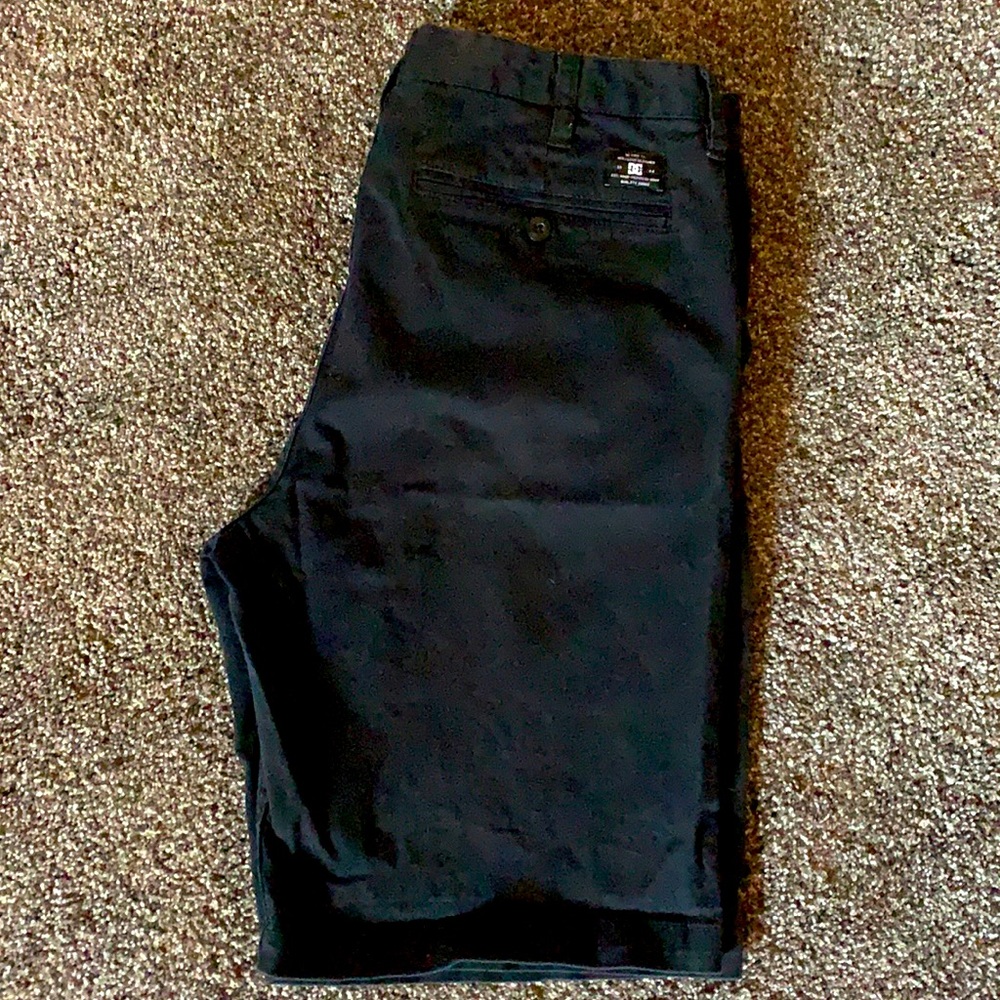 DC shorts Men’s size 34